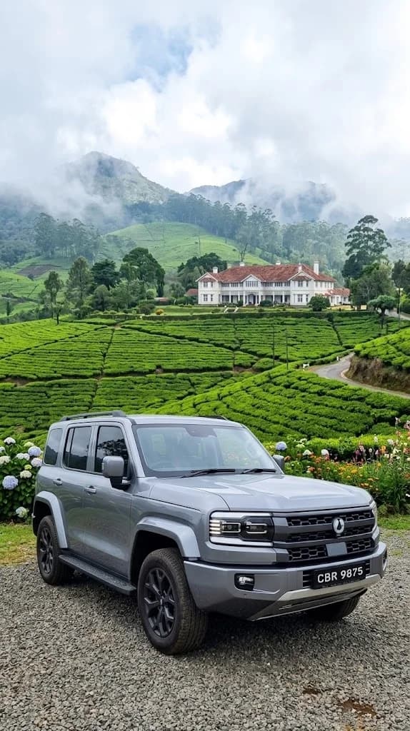 Hatton Ceylon Tea Trails Bungalow Mansion & SUV